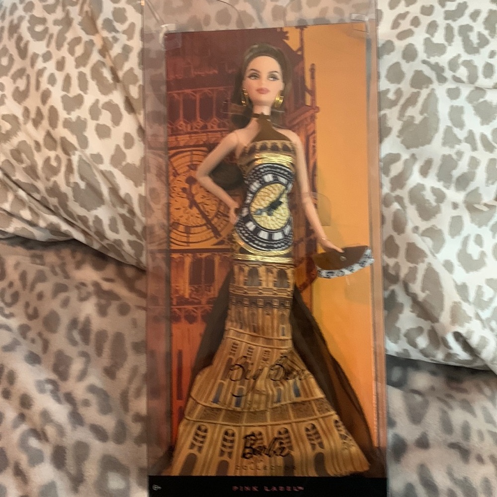 Big Ben Barbie